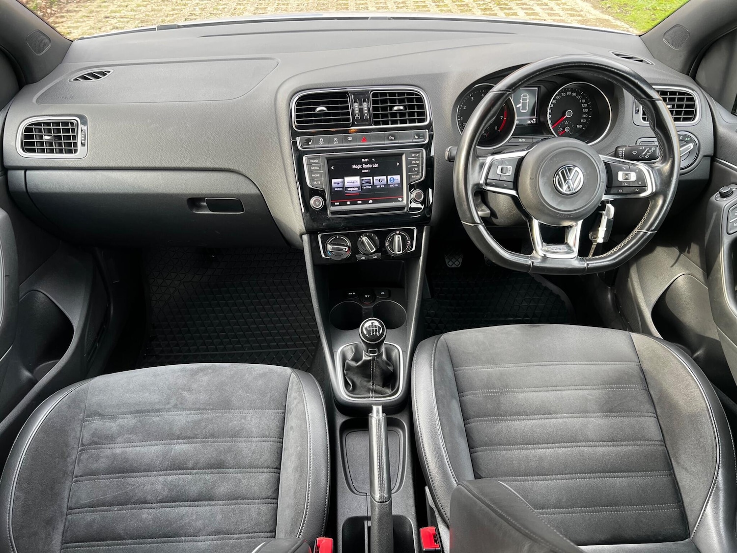 Used Volkswagen Polo 2015 for sale - 78108539: Photo 16