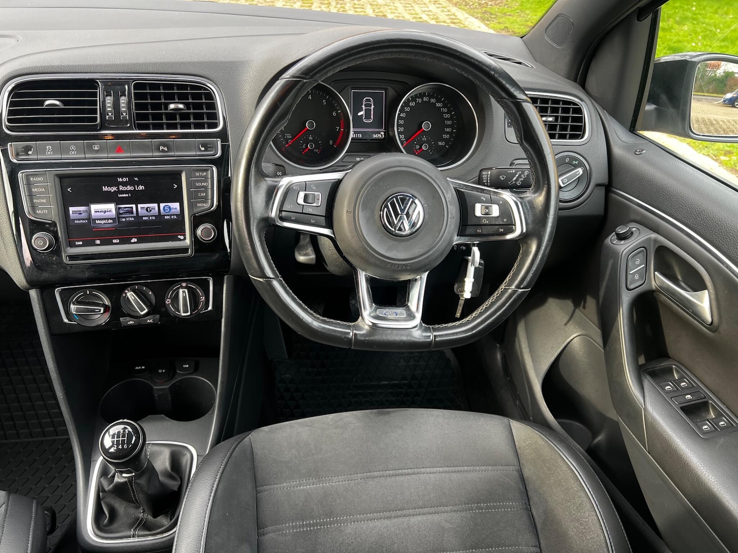 Used Volkswagen Polo 2015 for sale - 78108539: Photo 19