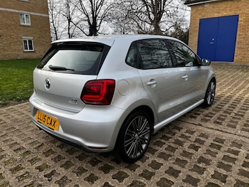 Used Volkswagen Polo 2015 for sale - 78108539: Photo