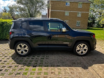 Used Jeep Renegade 2017 for sale - 78499206: Photo