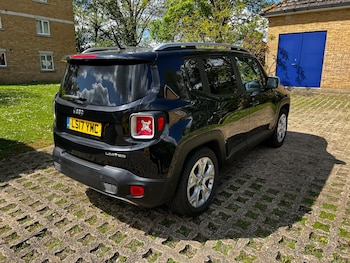 Used Jeep Renegade 2017 for sale - 78499206: Photo