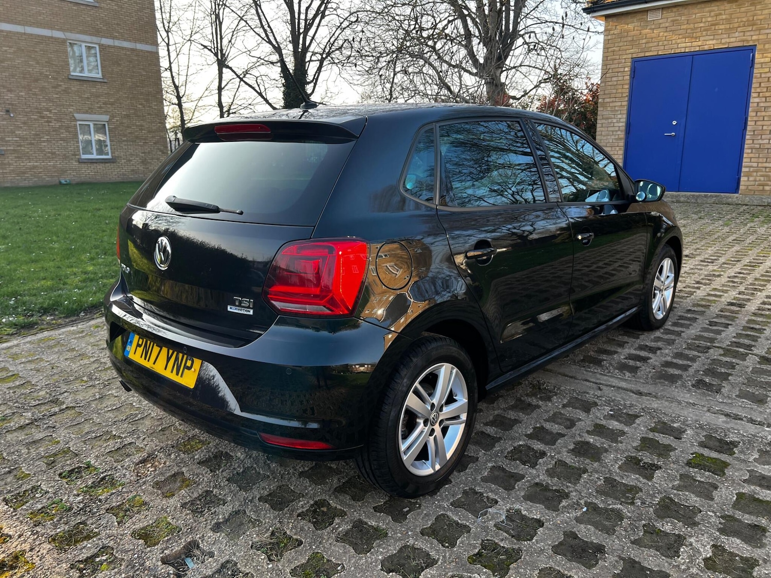 Used Volkswagen Polo 2017 for sale - 78108582: Photo 2