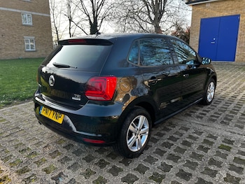 Used Volkswagen Polo 2017 for sale - 78108582: Photo