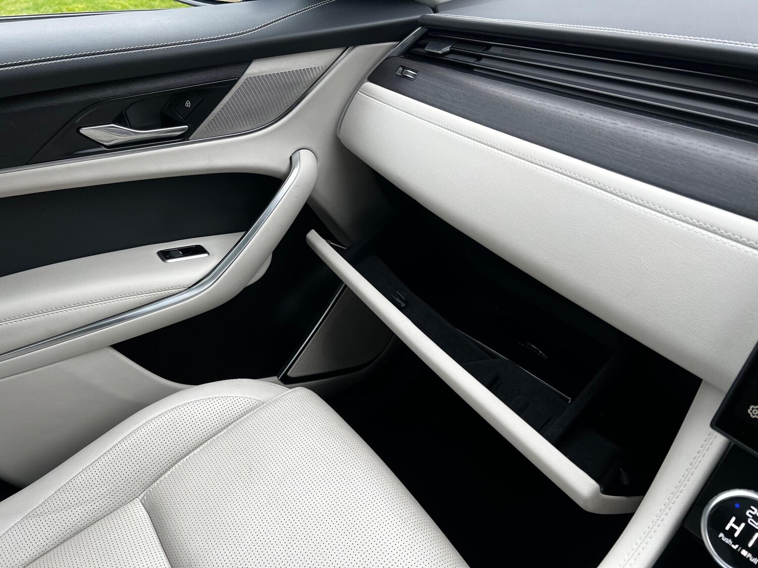 Used Jaguar F-Pace 2022 for sale - 78108461: Photo 42