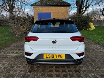 Used Volkswagen T-Roc 2019 for sale - 78179778: Photo