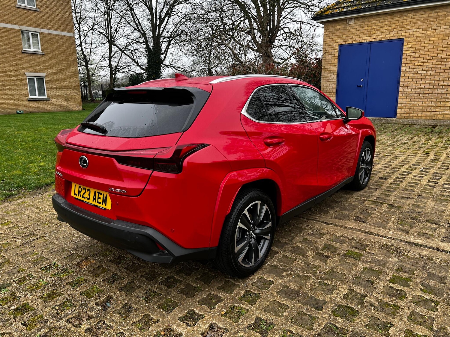 Used Lexus UX 2023 for sale - 78108465: Photo 3