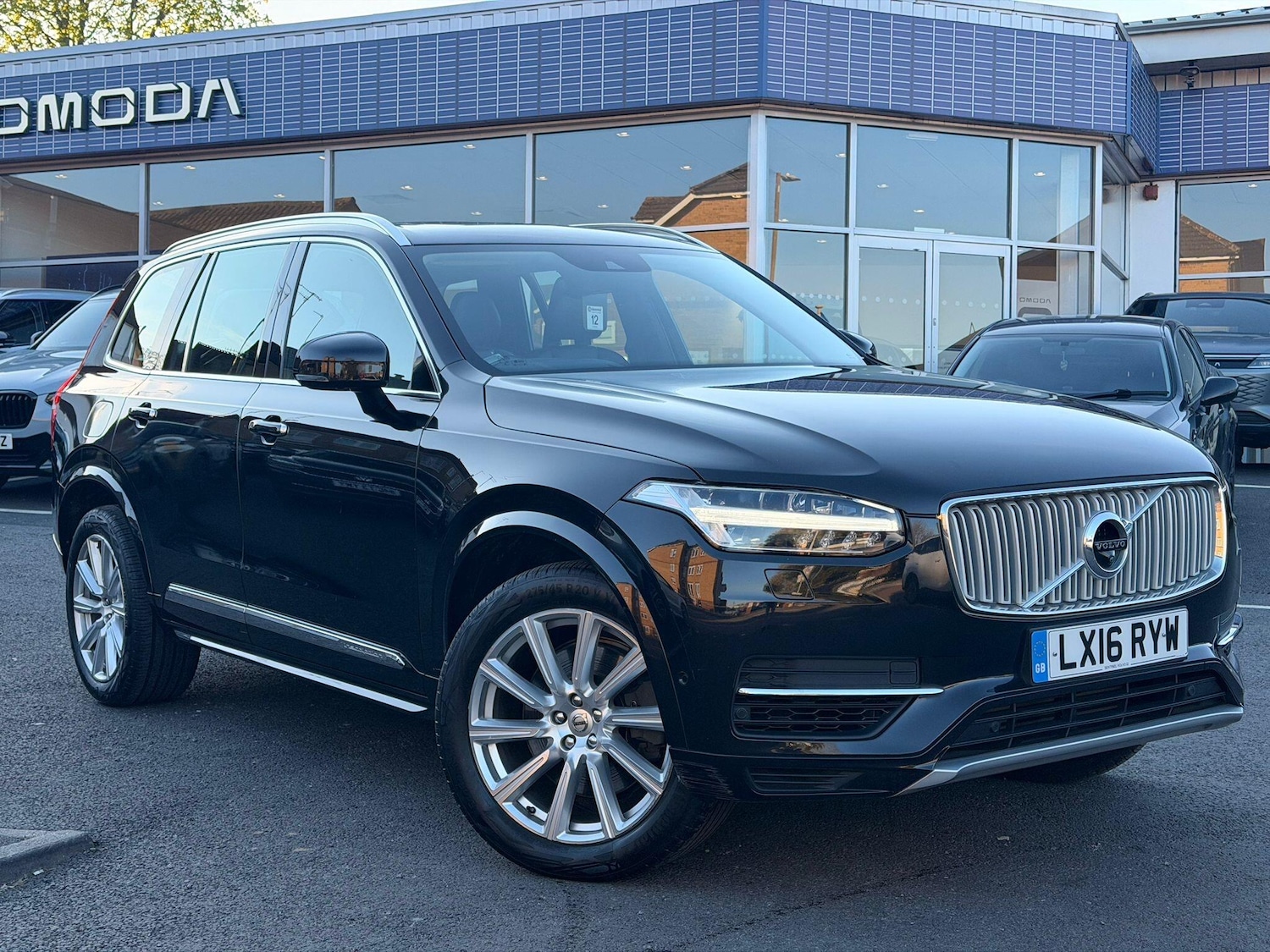 Used Volvo XC90 2016 for sale - 78152604: Photo 1
