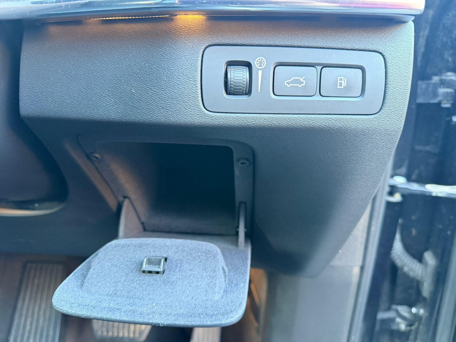 Used Volvo XC90 2016 for sale - 78152604: Photo 31