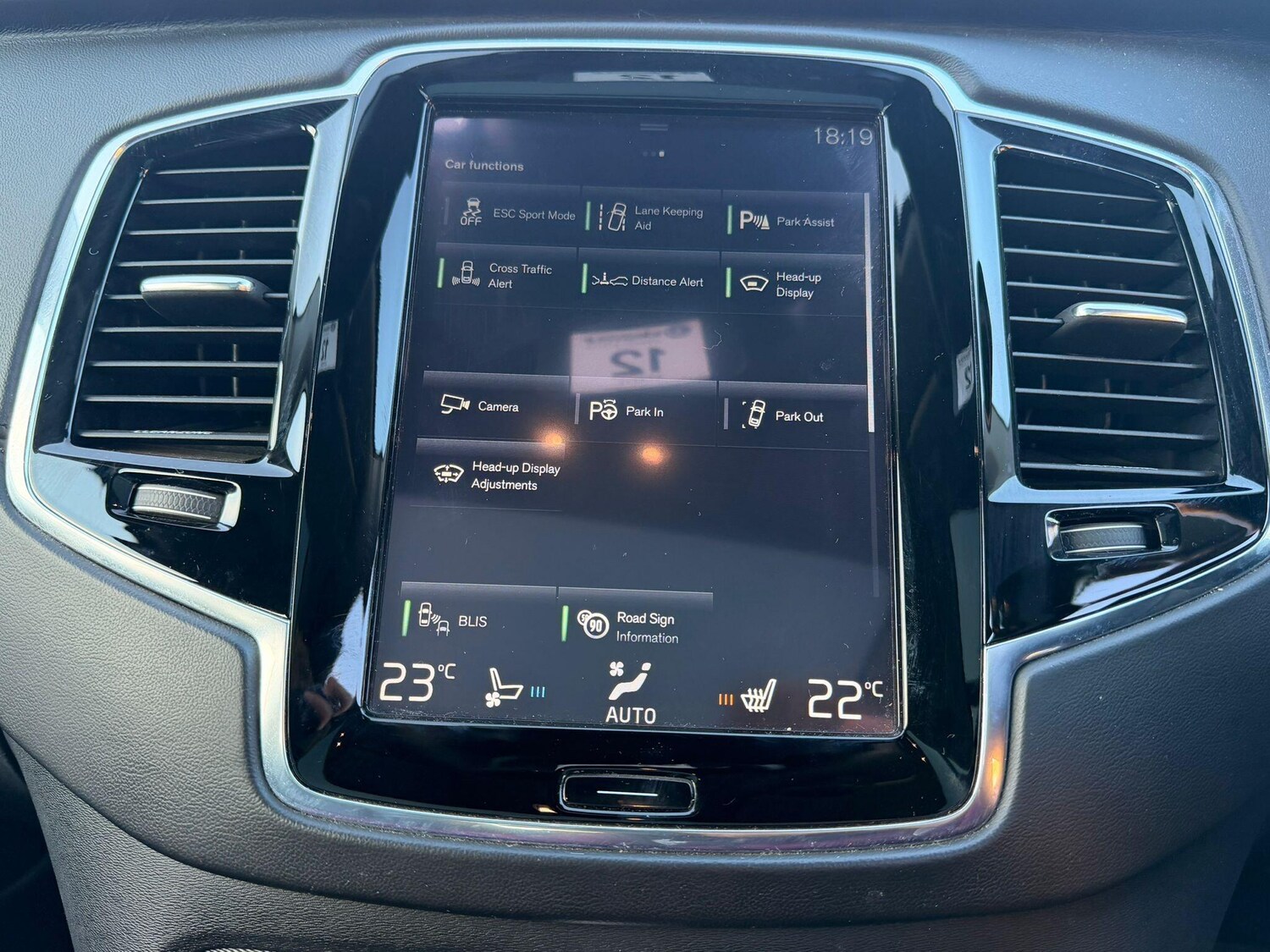 Used Volvo XC90 2016 for sale - 78152604: Photo 44