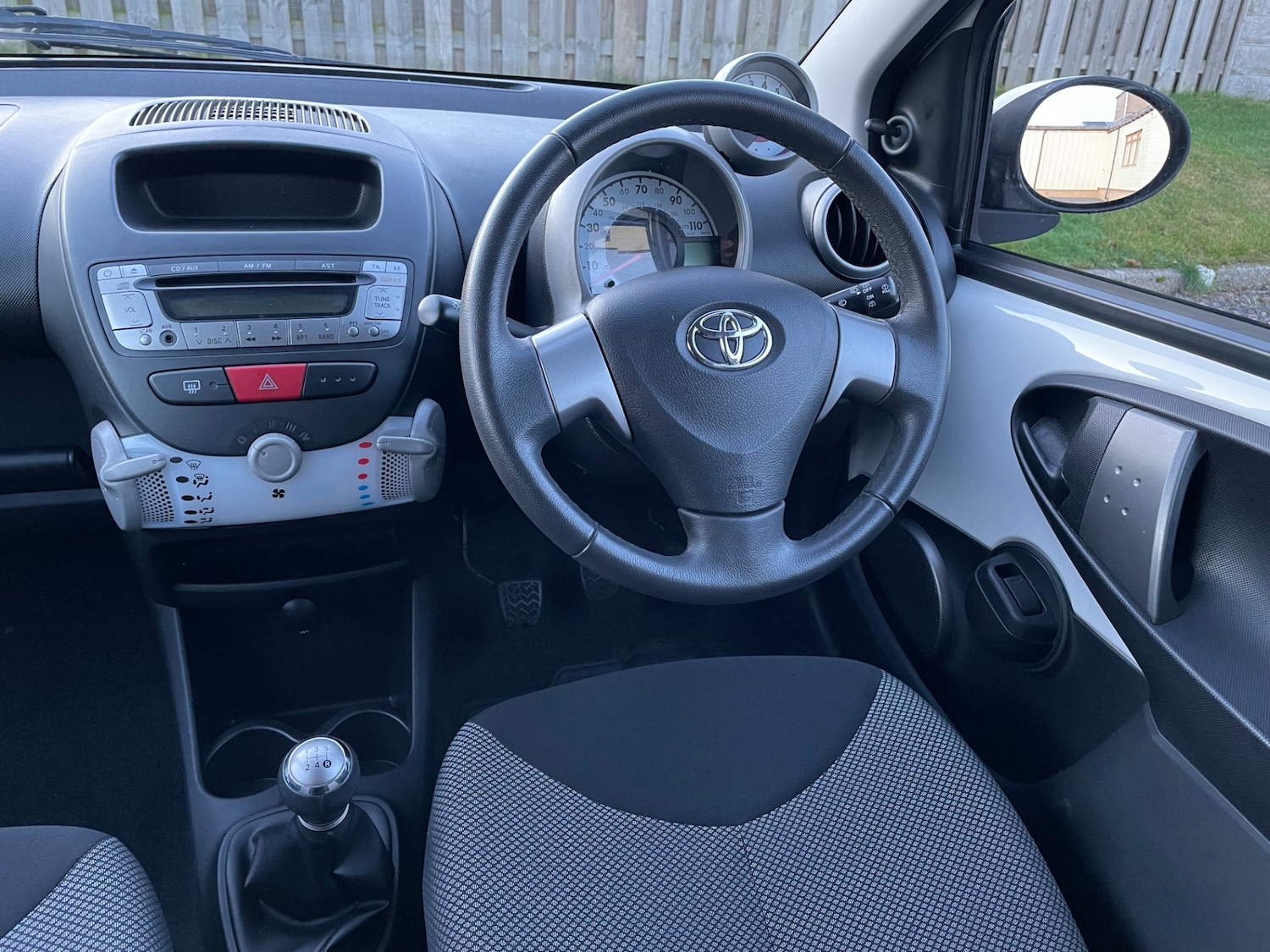 Used Toyota AYGO 2014 for sale - 77065852: Photo 16