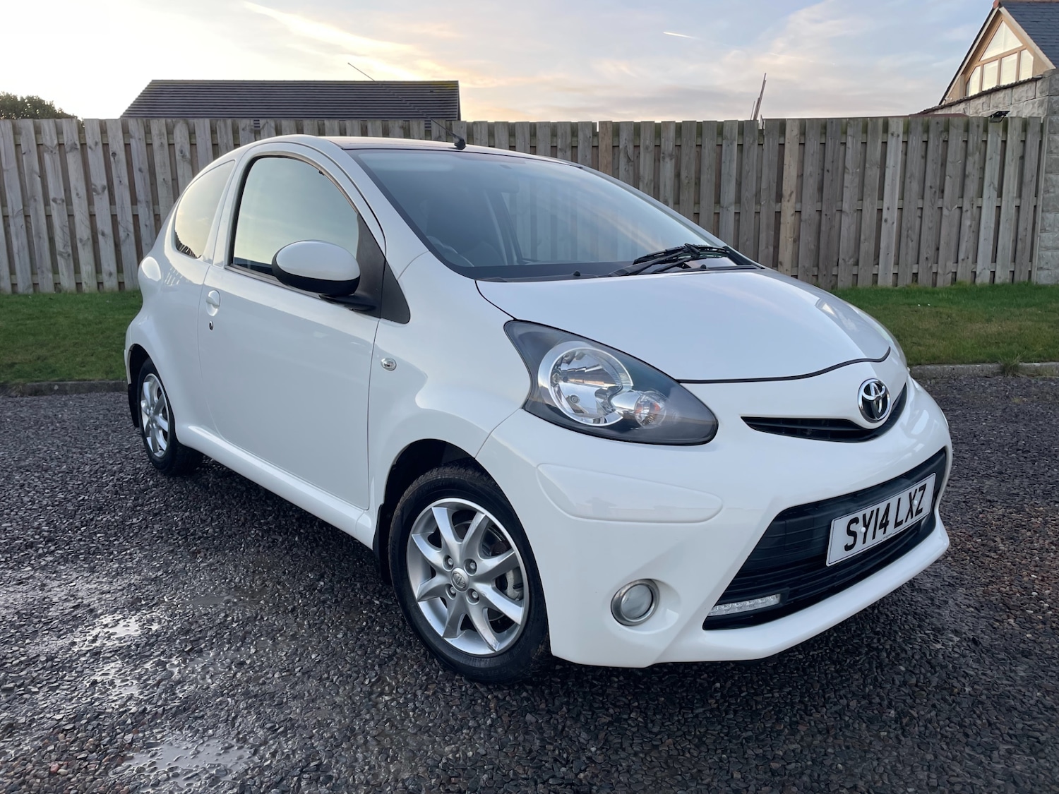 Used Toyota AYGO 2014 for sale - 77065852: Photo 2