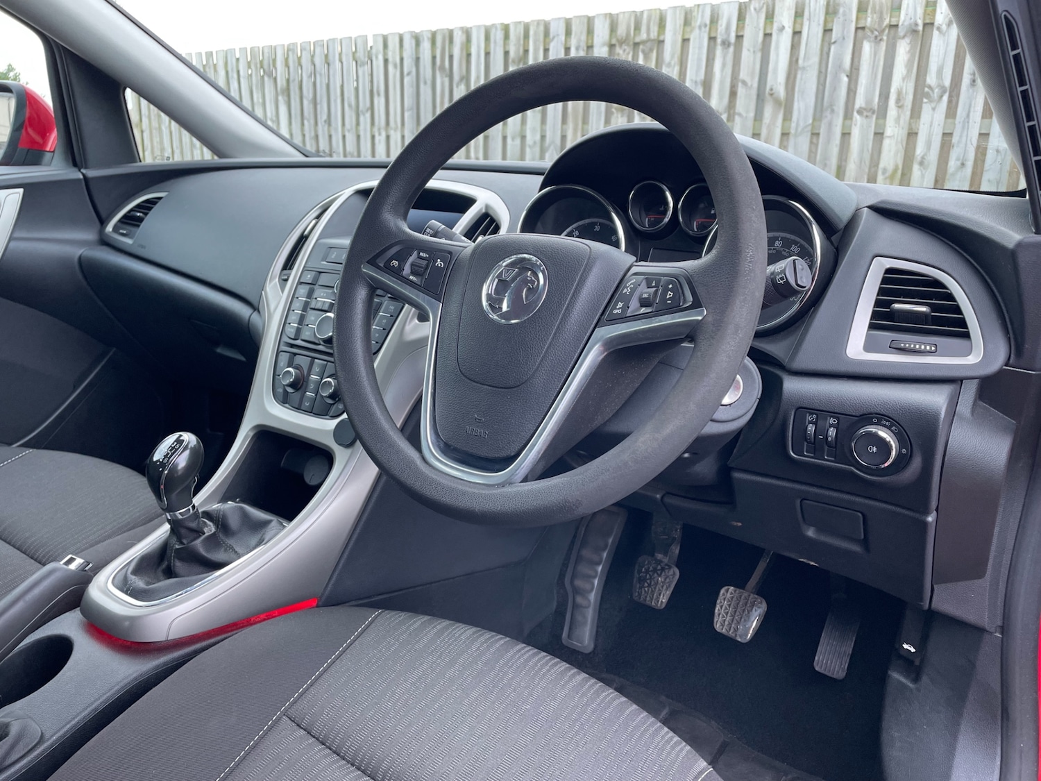 Used Vauxhall Astra 2012 for sale - 77166046: Photo 16