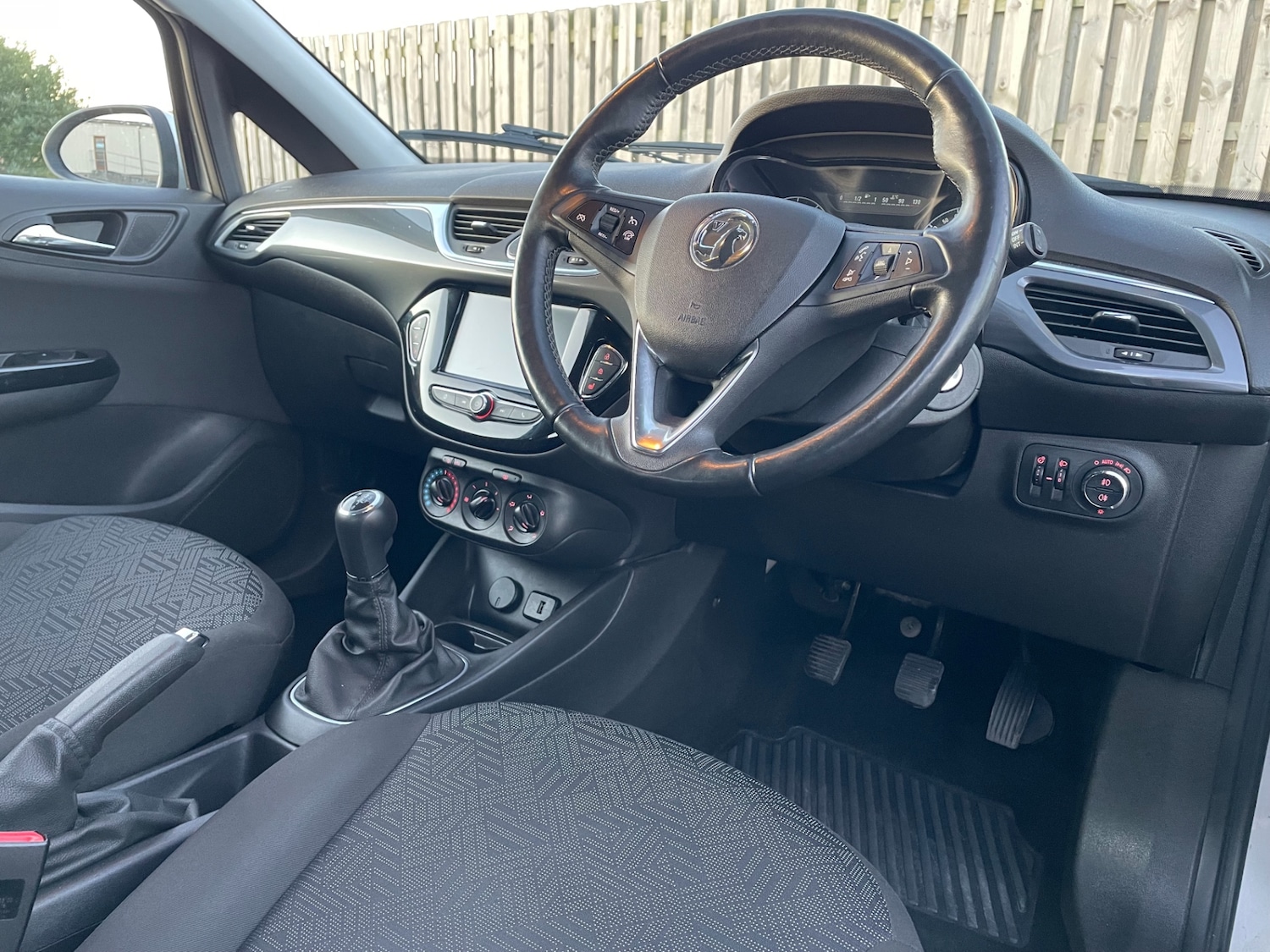 Used Vauxhall Corsa 2018 for sale - 76705643: Photo 15