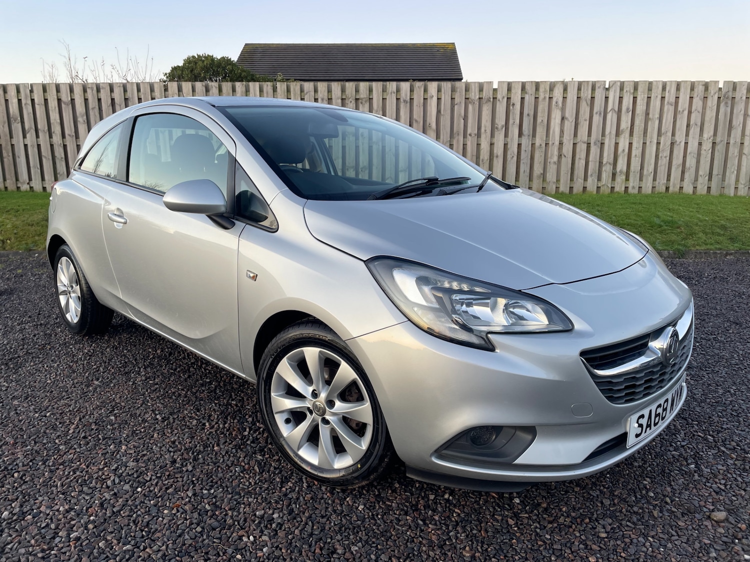Used Vauxhall Corsa 2018 for sale - 76705643: Photo 2