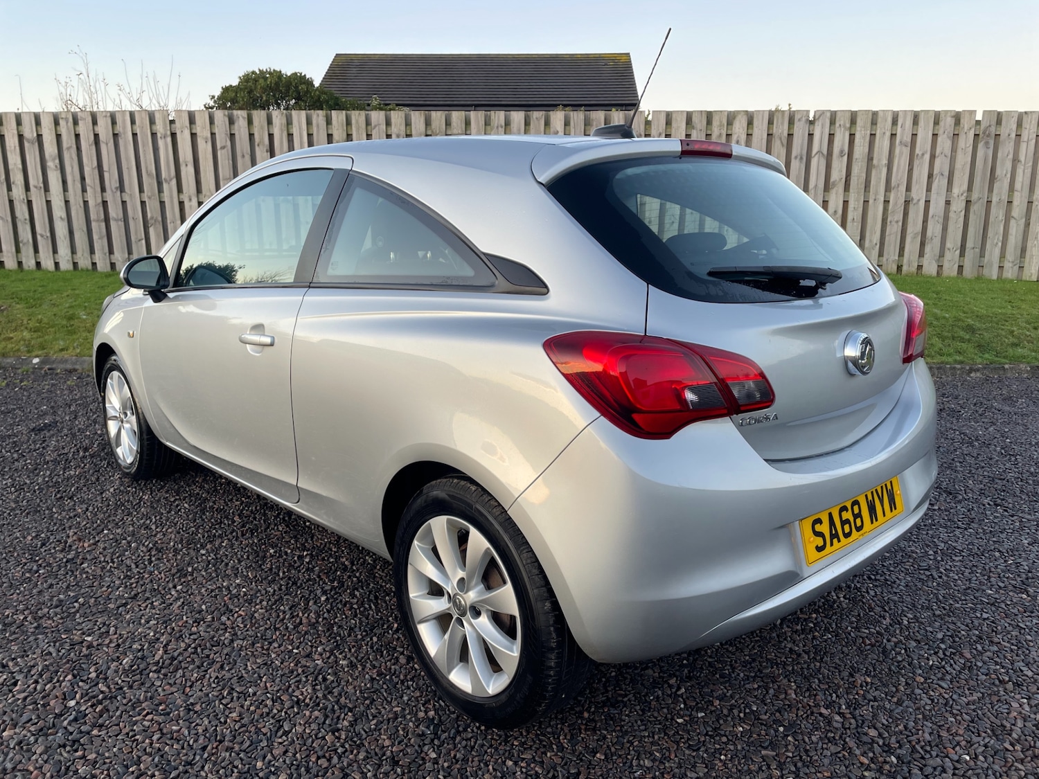 Used Vauxhall Corsa 2018 for sale - 76705643: Photo 4