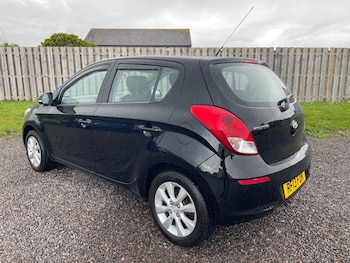 Used Hyundai i20 2013 for sale - 78831934: Photo