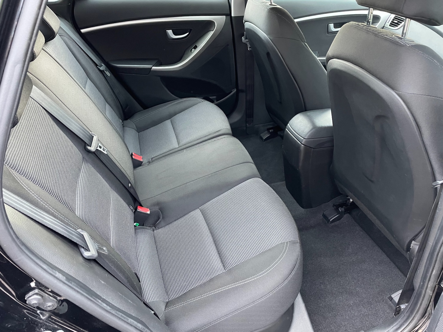 Used Hyundai i30 2015 for sale - 77759063: Photo 16