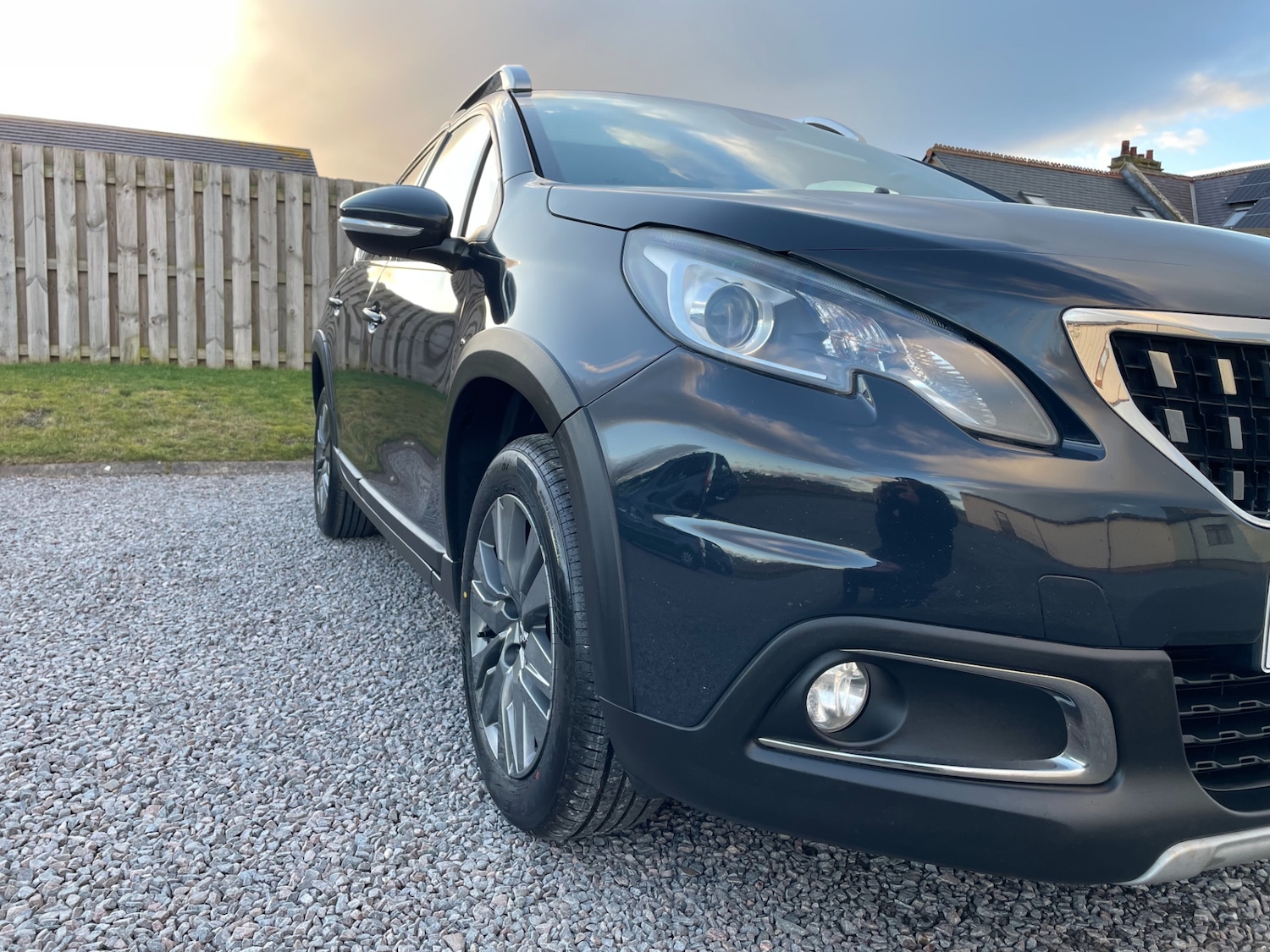 Used Peugeot 2008 2017 for sale - 77797741: Photo 6