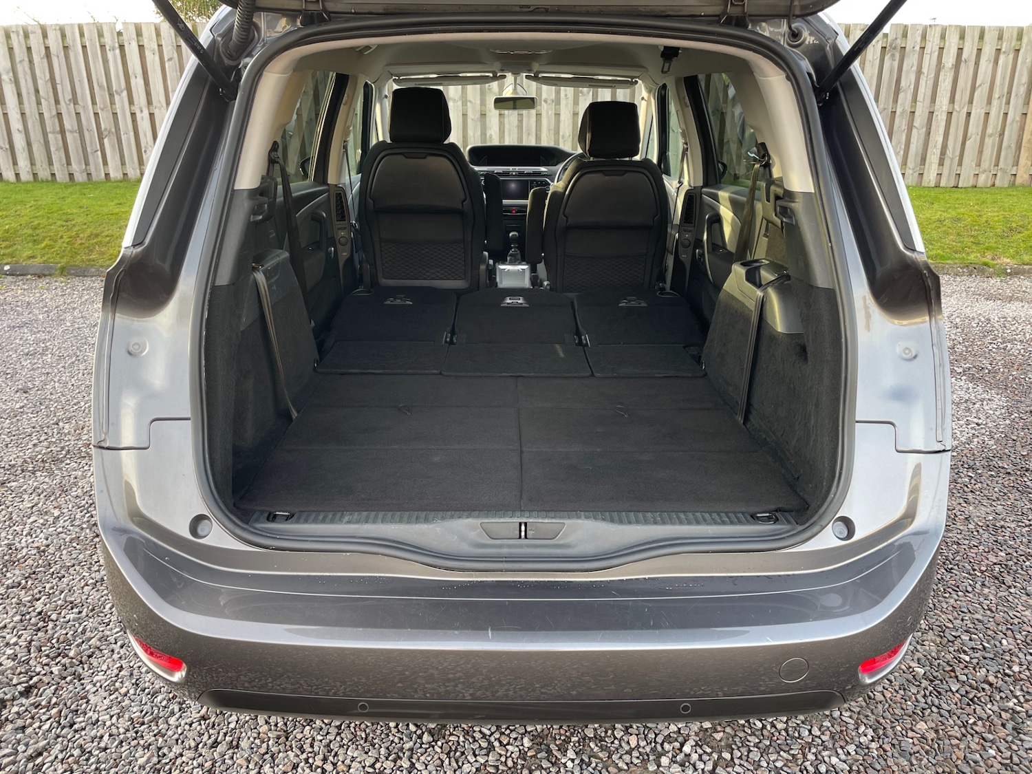 Used Citroen C4 Grand Picasso 2019 for sale - 76854749: Photo 28