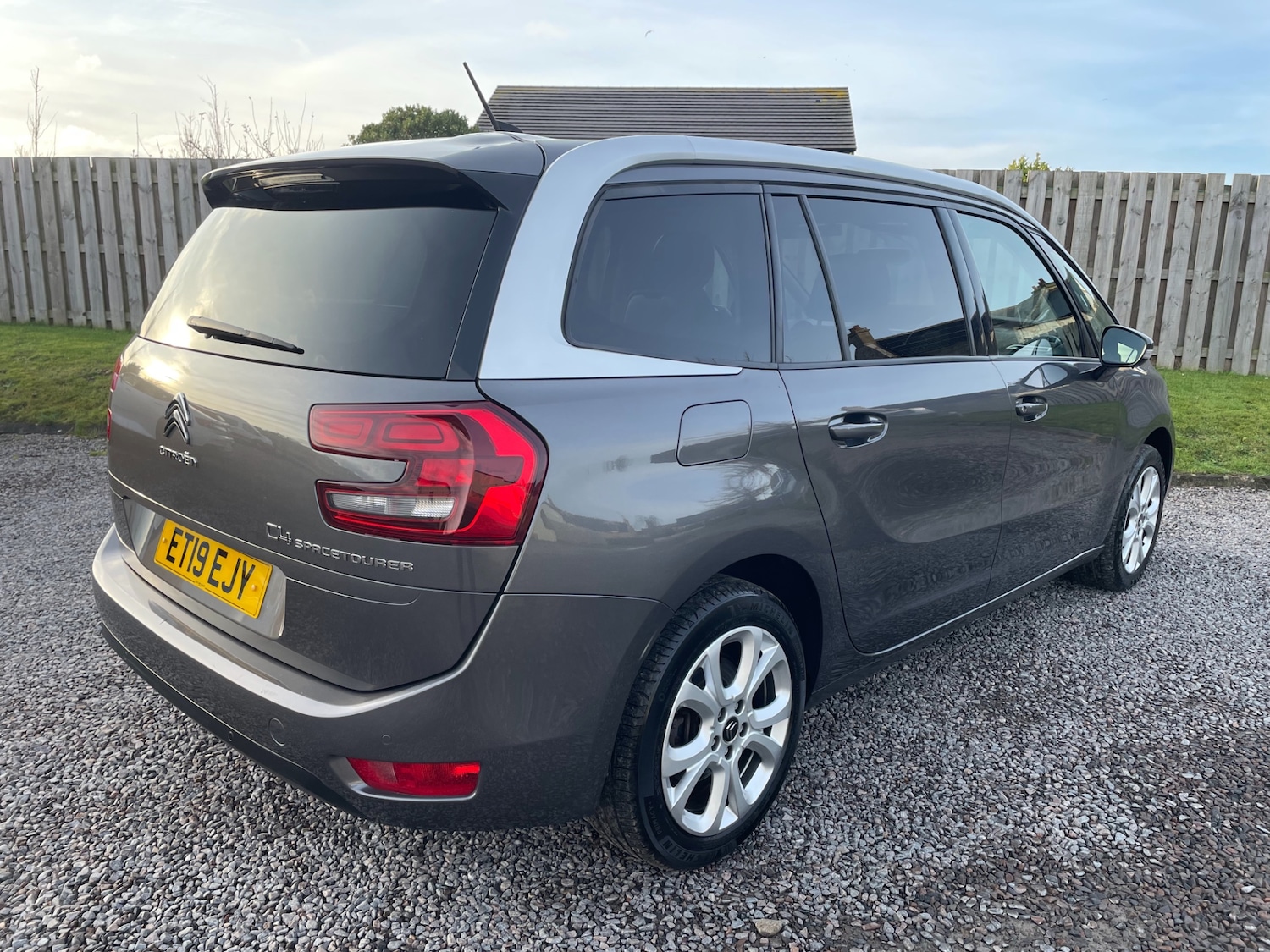 Used Citroen C4 Grand Picasso 2019 for sale - 76854749: Photo 3