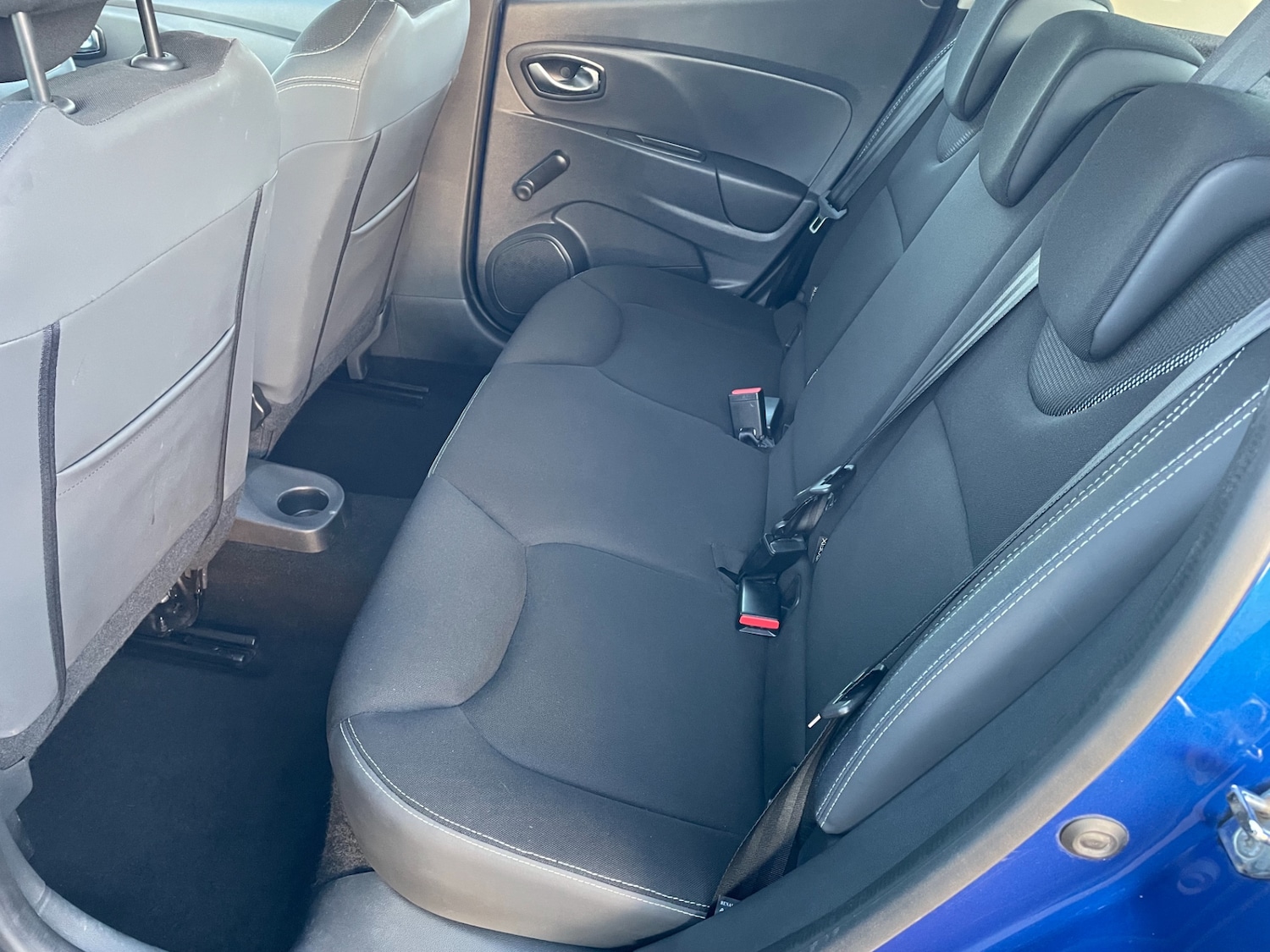 Used Renault Clio 2018 for sale - 76854899: Photo 12