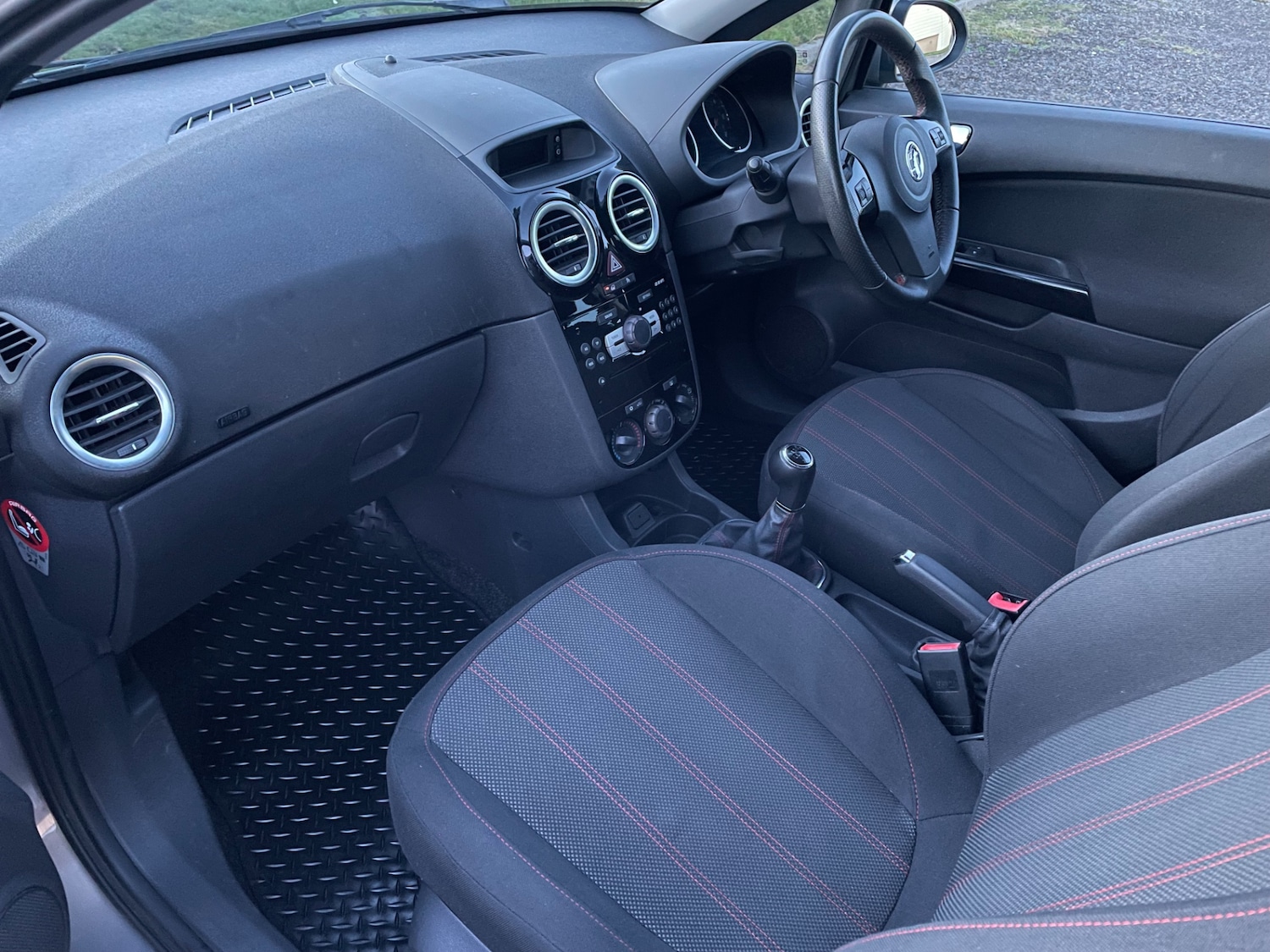 Used Vauxhall Corsa 2013 for sale - 77065848: Photo 12