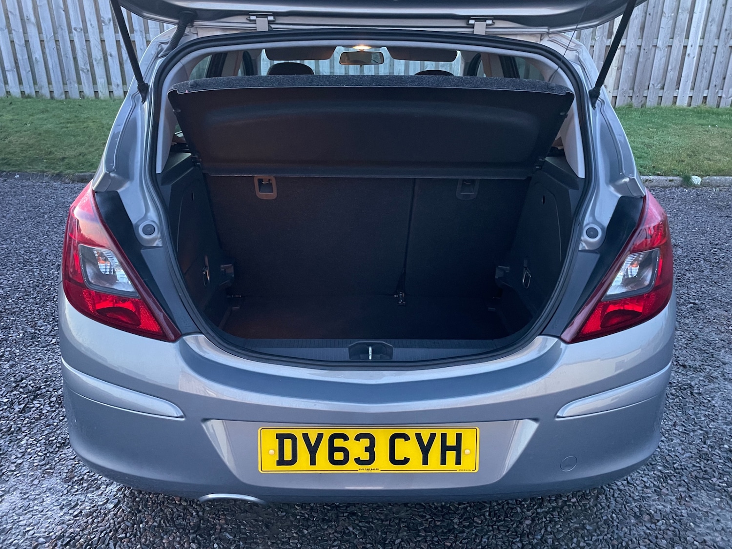 Used Vauxhall Corsa 2013 for sale - 77065848: Photo 17