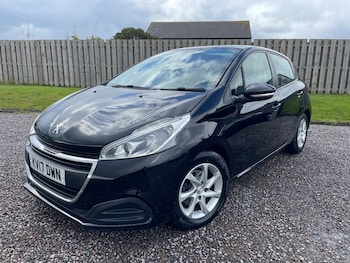 Used Peugeot 208 2017 for sale - 78584839: Photo