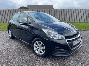 Used Peugeot 208 2017 for sale - 78584839: Photo