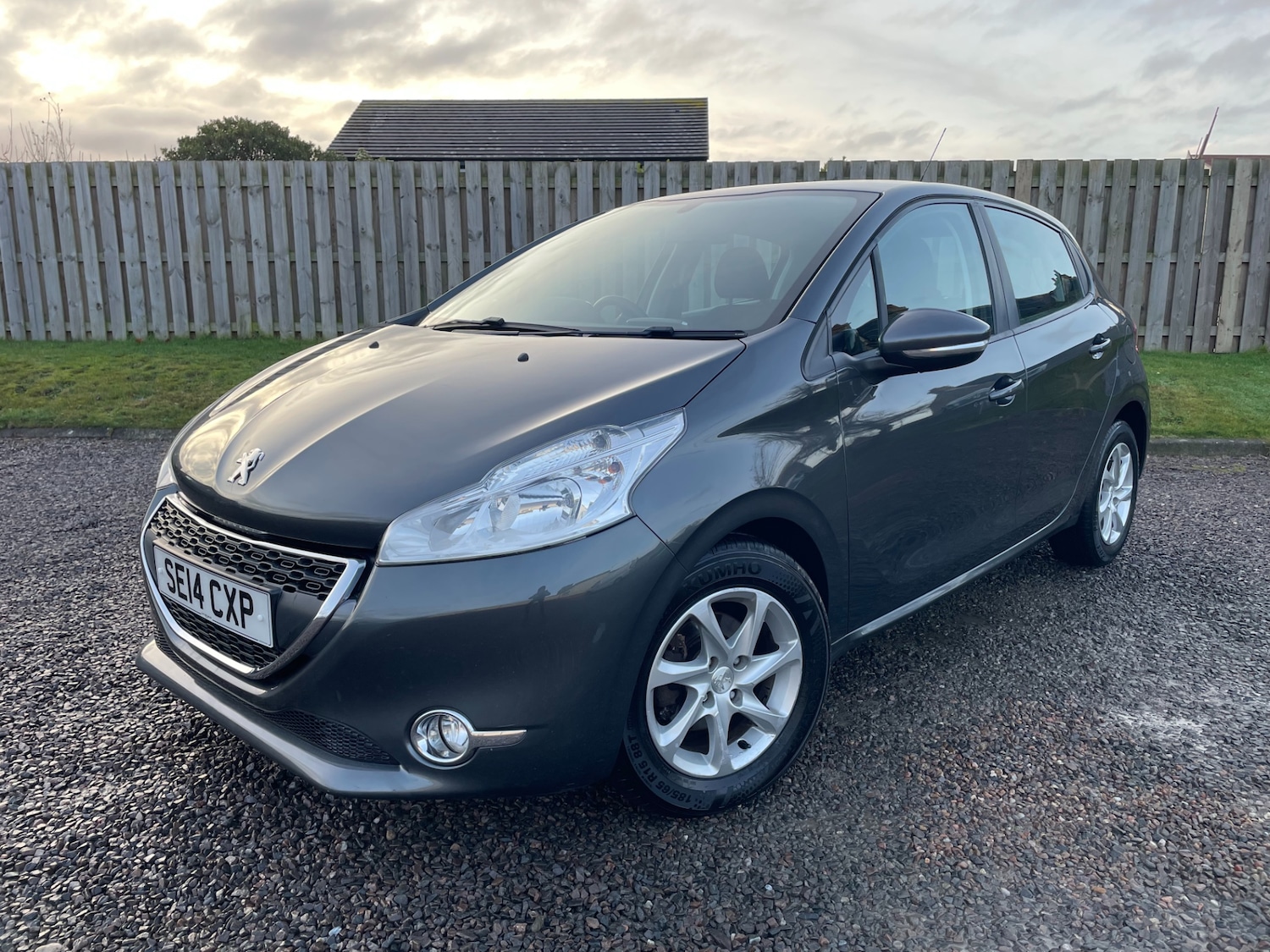 Used Peugeot 208 2014 for sale - 77399970: Photo 1