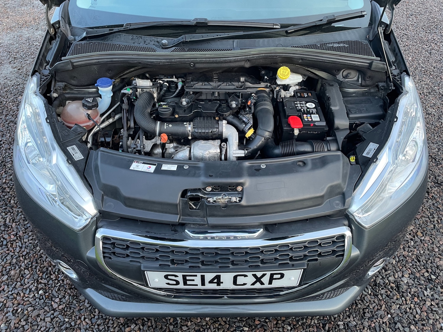 Used Peugeot 208 2014 for sale - 77399970: Photo 10