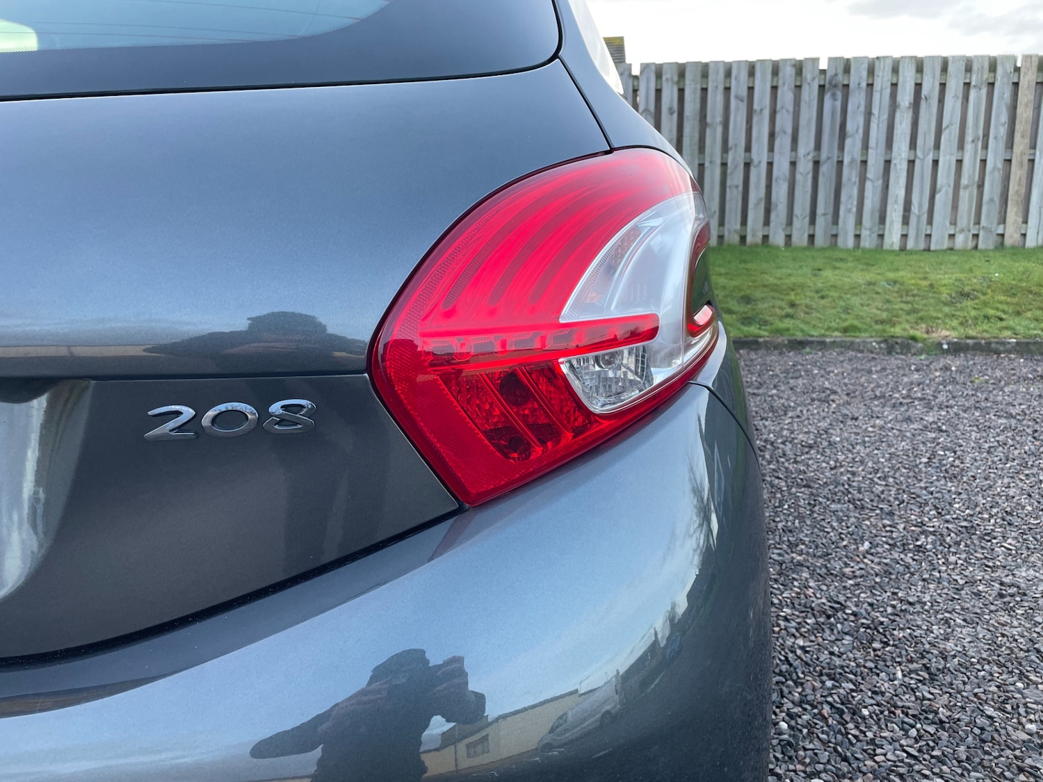 Used Peugeot 208 2014 for sale - 77399970: Photo 9