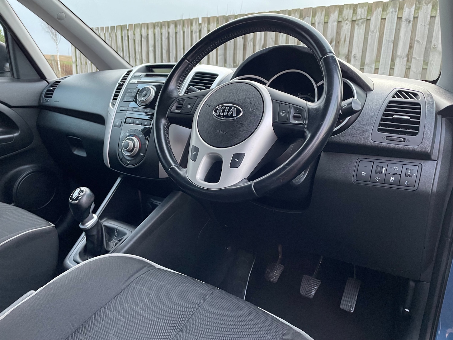 Used Kia Venga 2015 for sale - 77084289: Photo 15