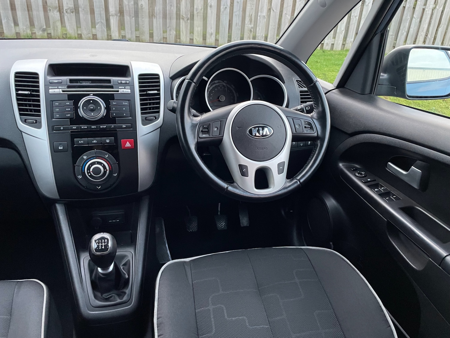 Used Kia Venga 2015 for sale - 77084289: Photo 16