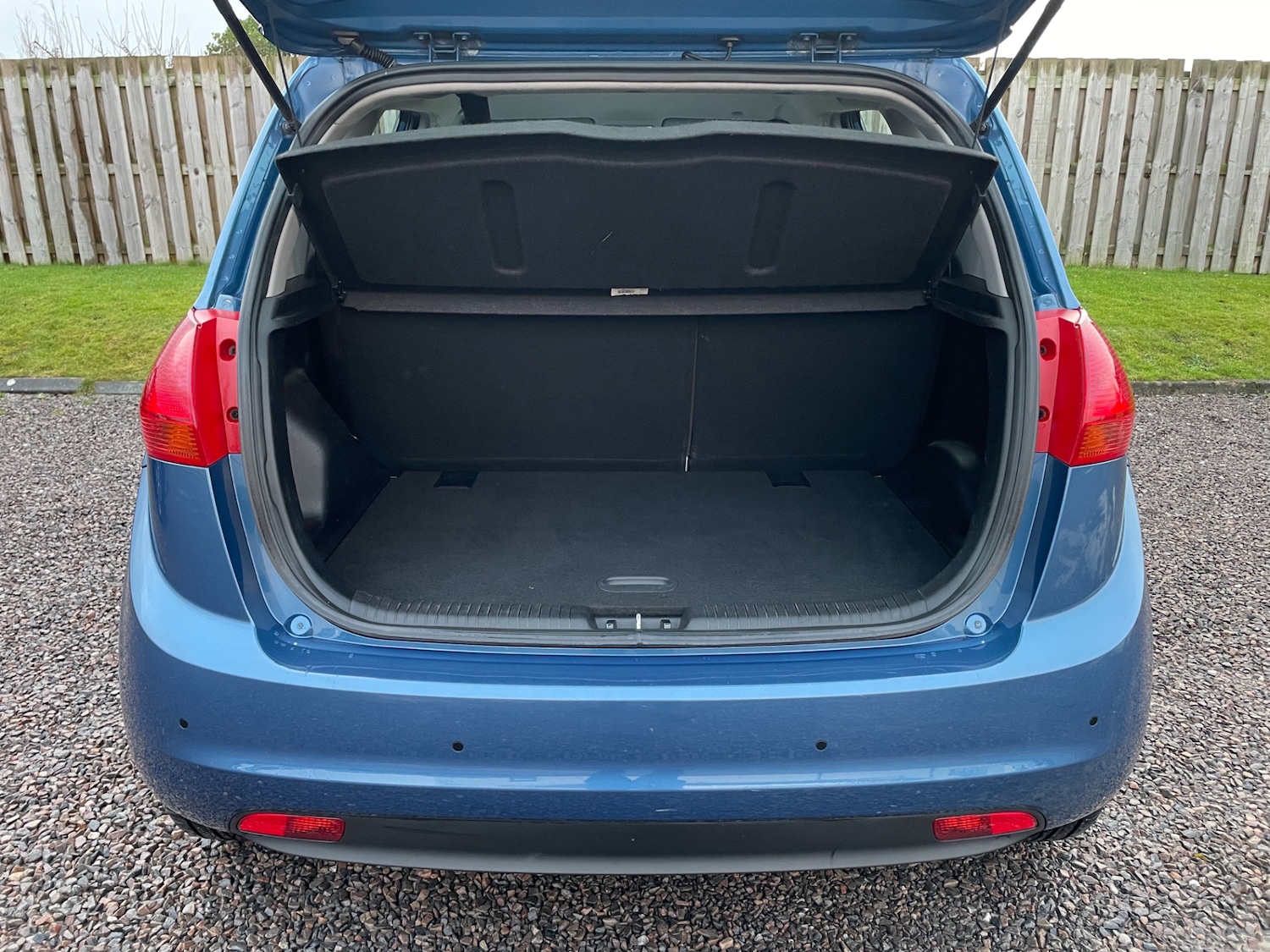 Used Kia Venga 2015 for sale - 77084289: Photo 17