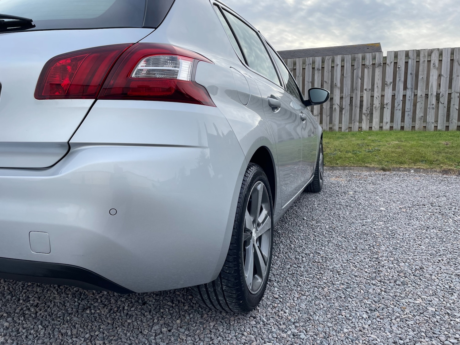 Used Peugeot 308 2015 for sale - 76178609: Photo 7
