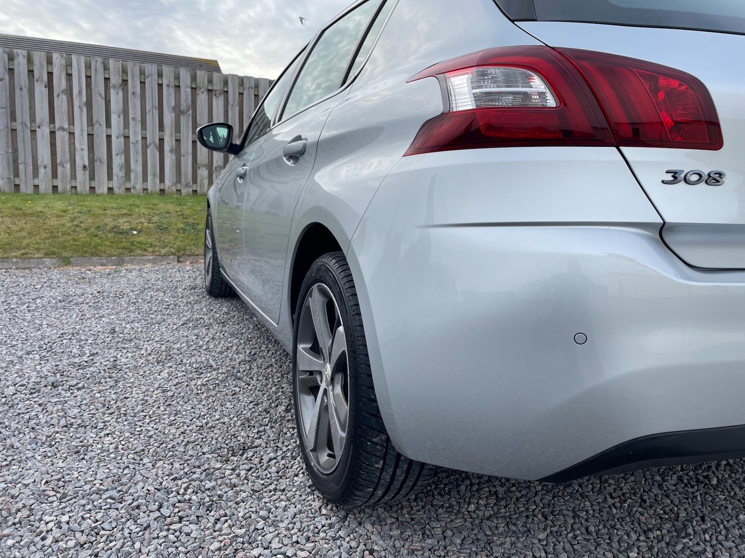 Used Peugeot 308 2015 for sale - 76178609: Photo 8