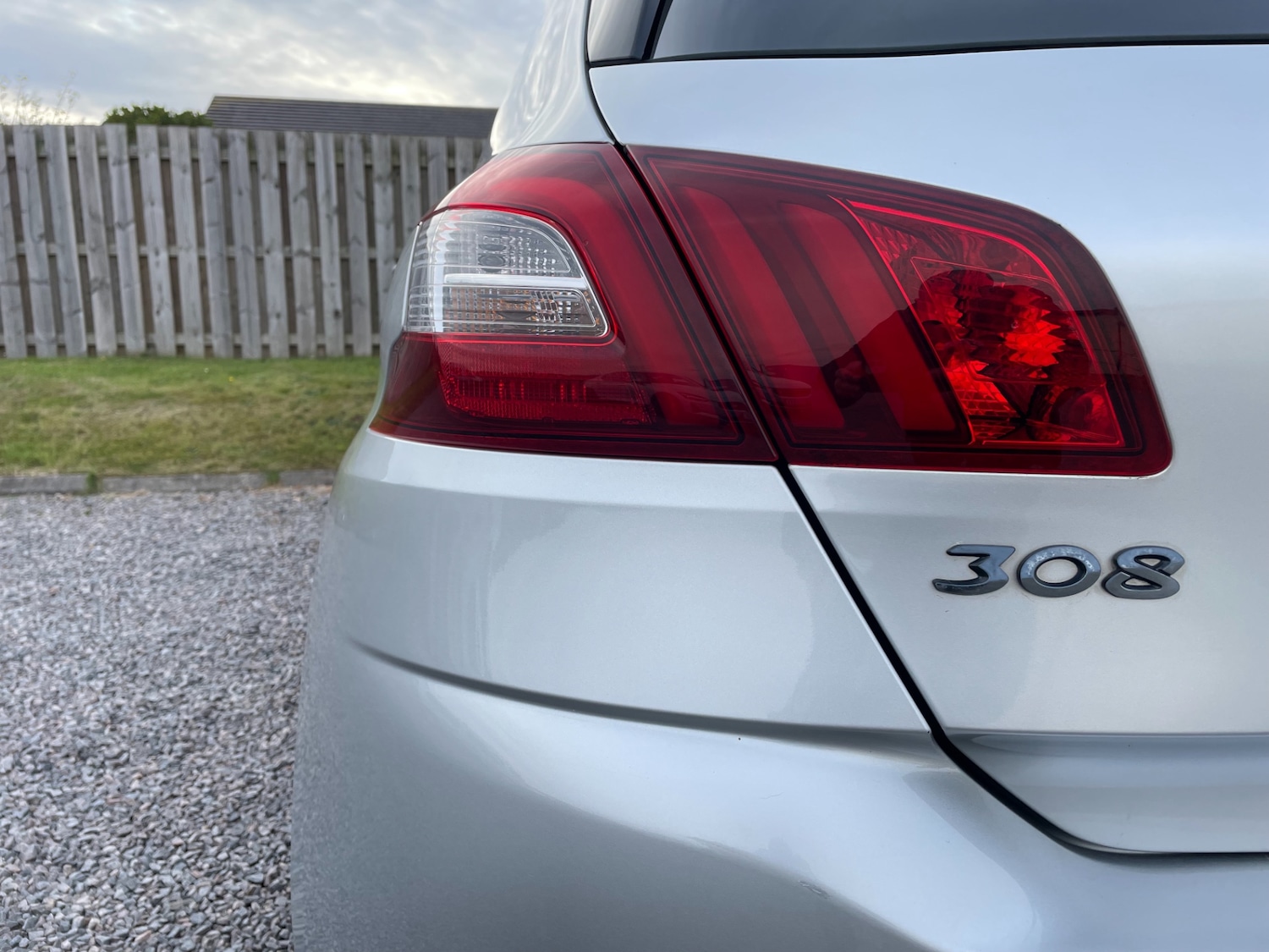 Used Peugeot 308 2015 for sale - 76178609: Photo 9