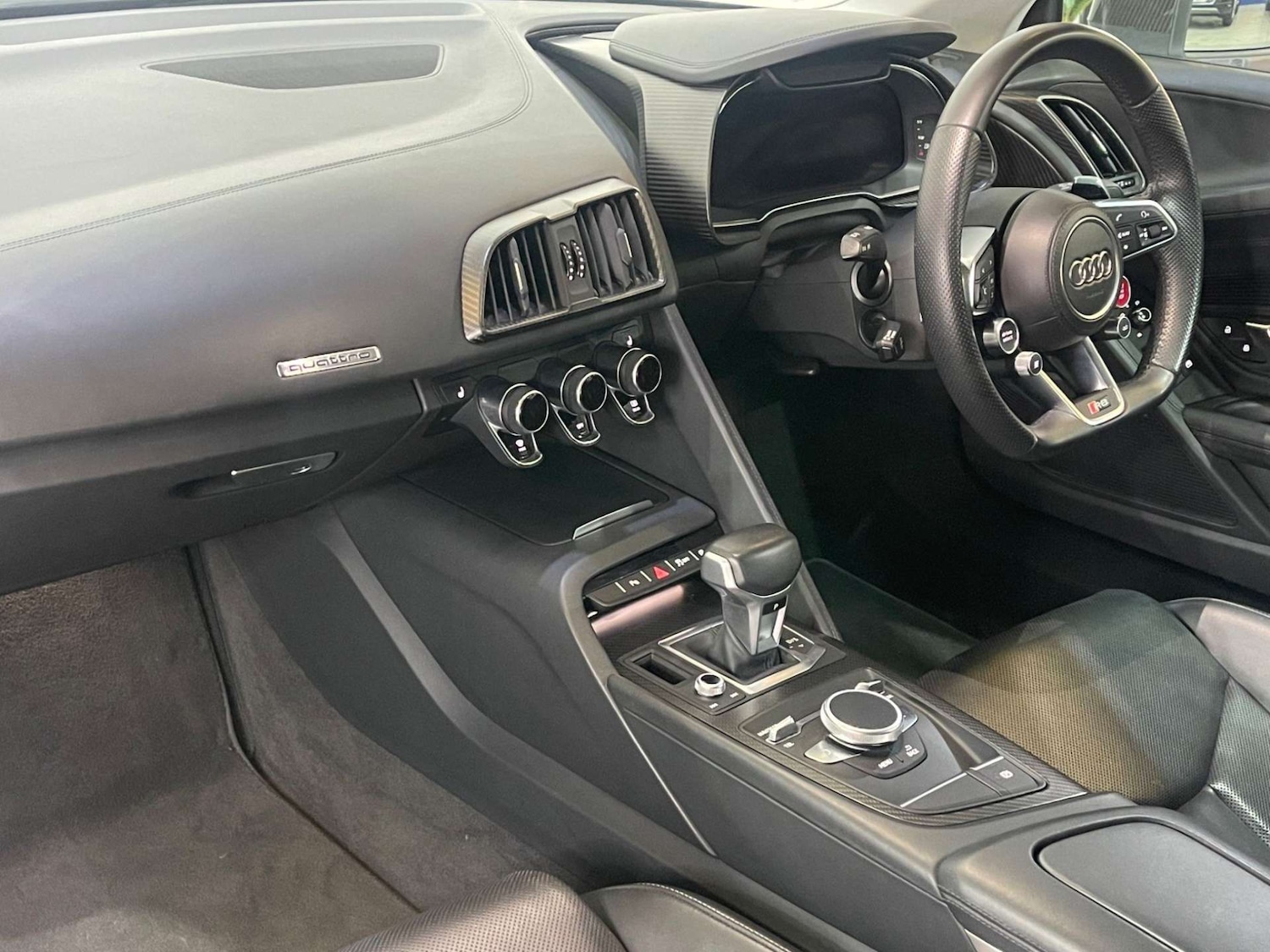 Used Audi R8 2016 for sale - 76285145: Photo 48