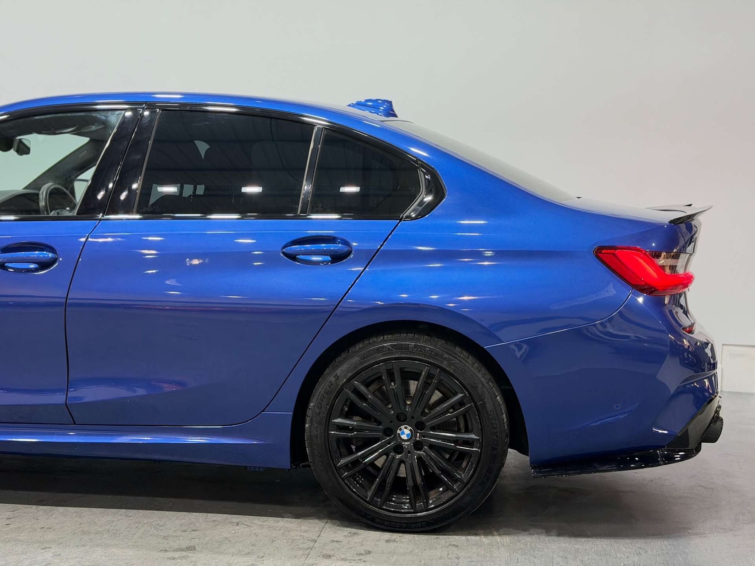 Used BMW 3 Series 2019 for sale - 77107214: Photo 11