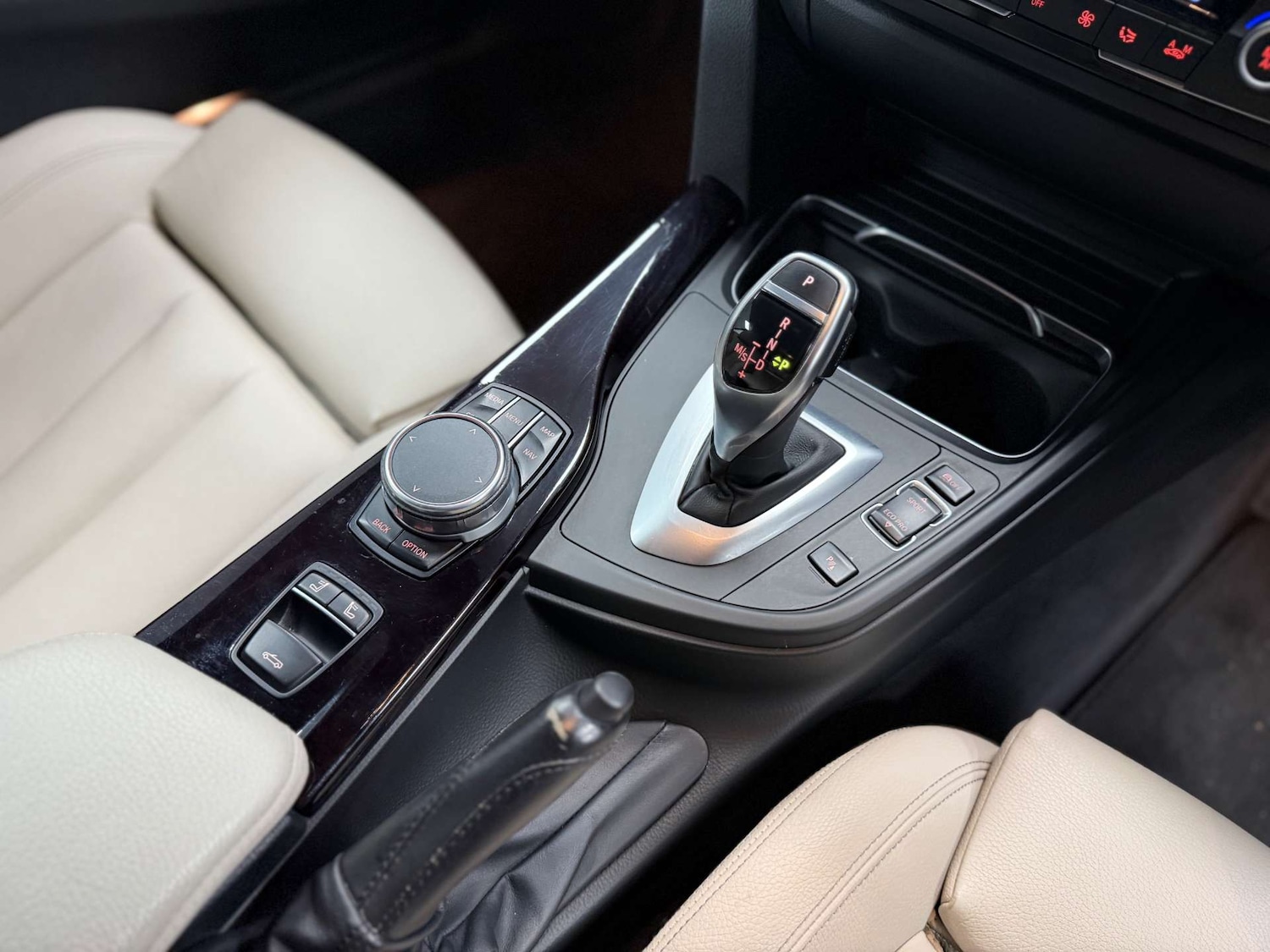 Used BMW 4 Series 2017 for sale - 77172448: Photo 47