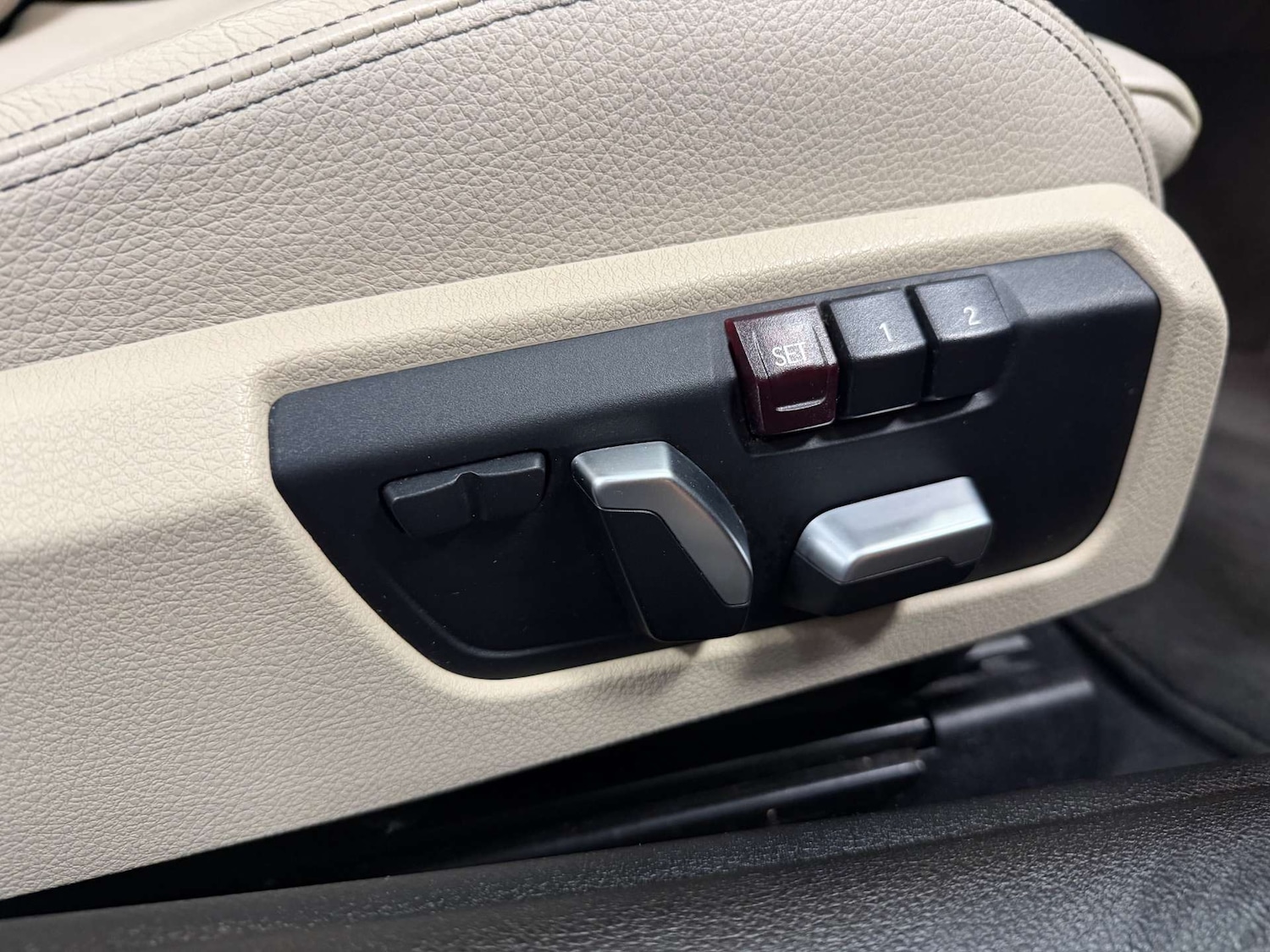 Used BMW 4 Series 2017 for sale - 77172448: Photo 52