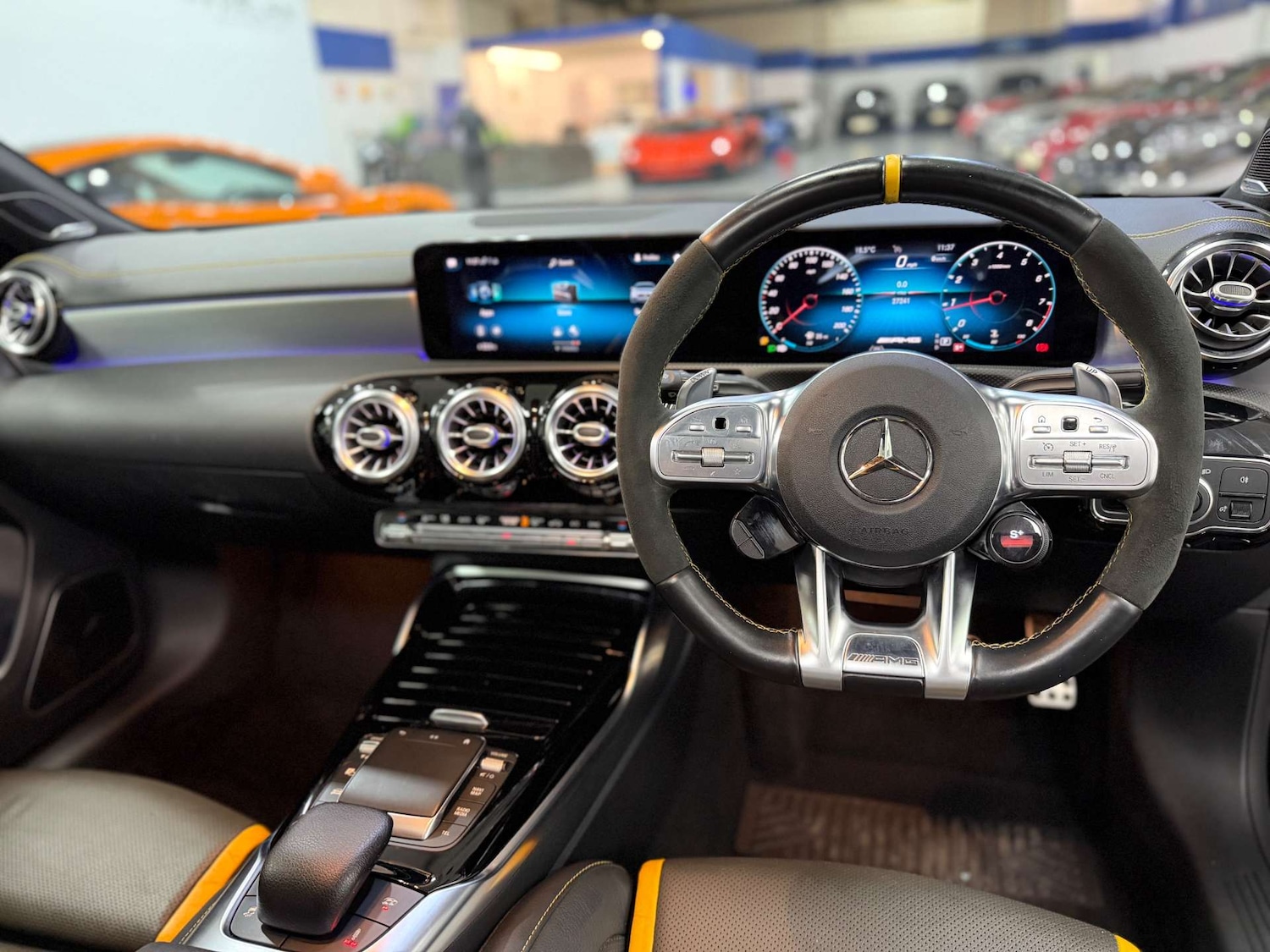 Used Mercedes-Benz A-Class 2021 for sale - 76359678: Photo 2