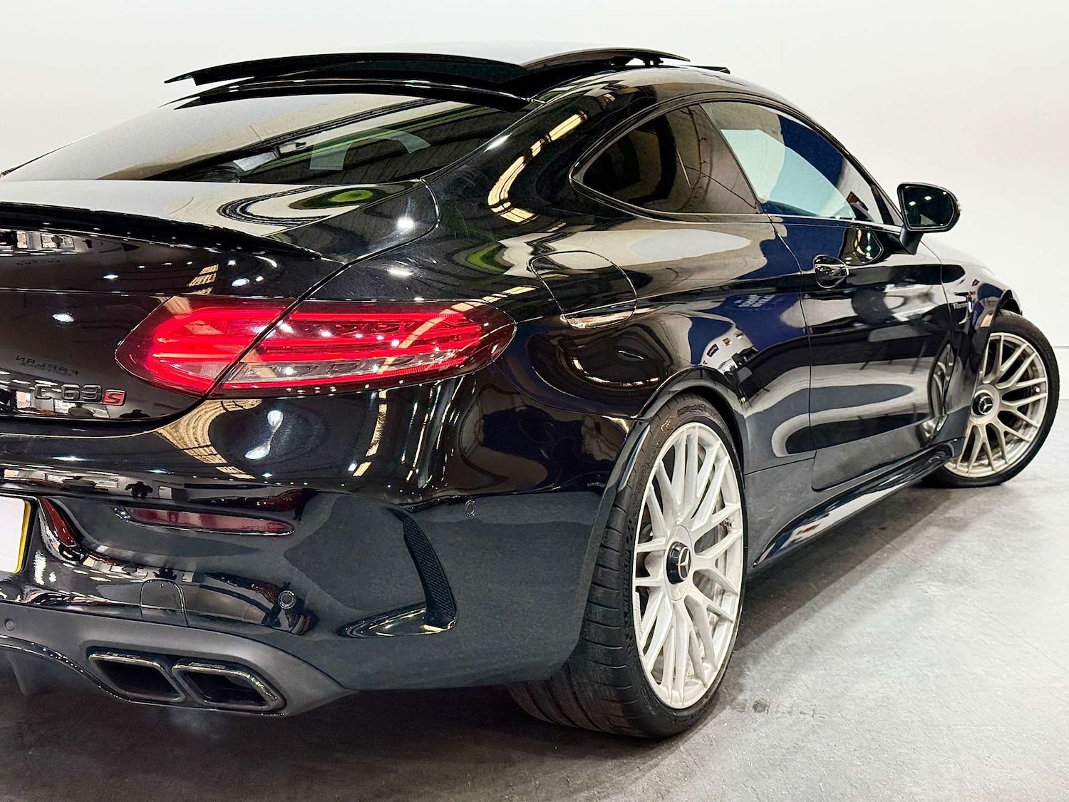 Used Mercedes-Benz C Class 2017 for sale - 76602020: Photo 28