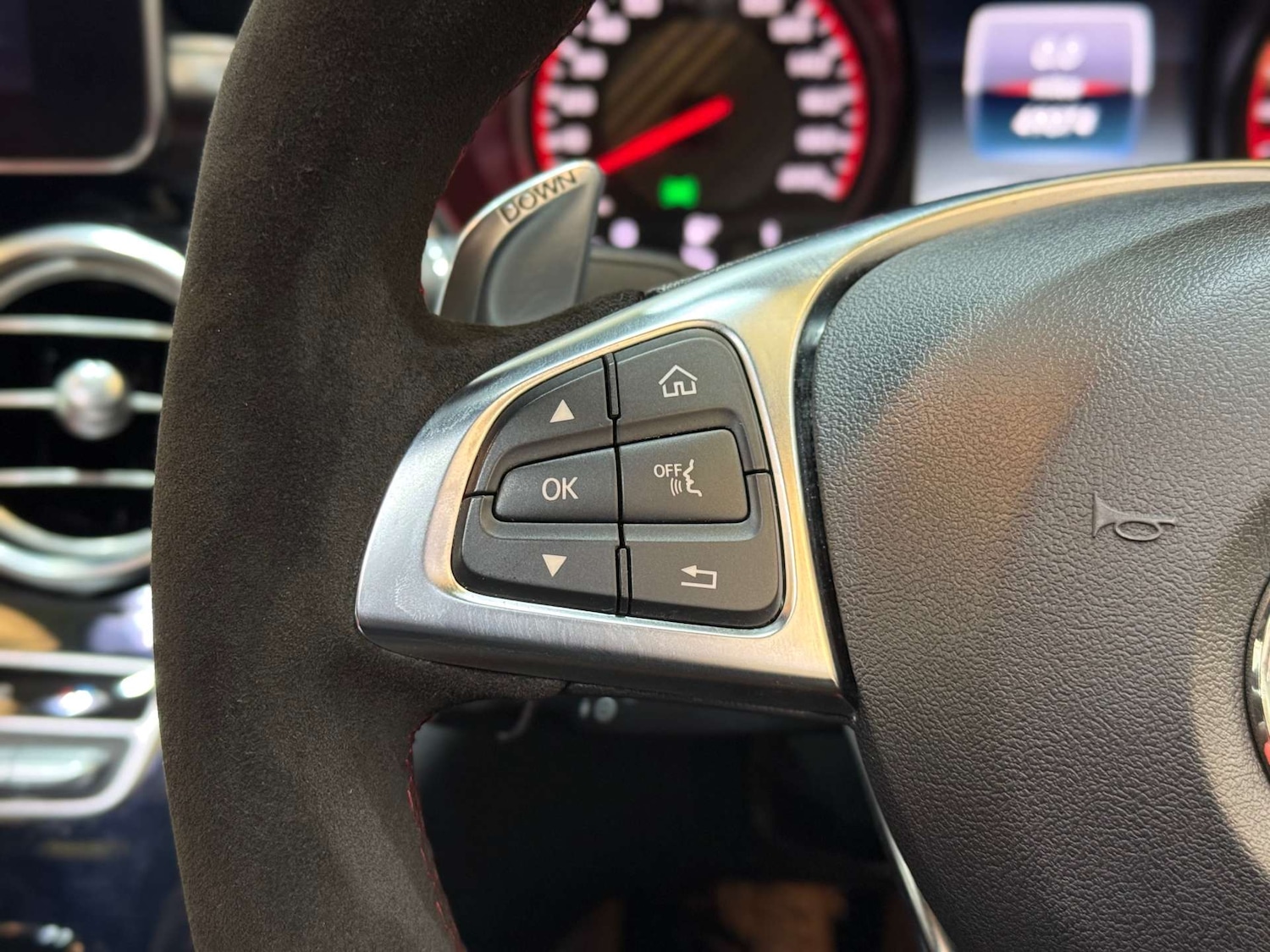 Used Mercedes-Benz C Class 2017 for sale - 76602020: Photo 32