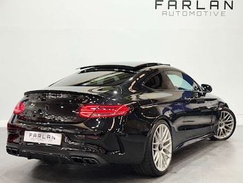 Used Mercedes-Benz C Class 2017 for sale - 76602020: Photo