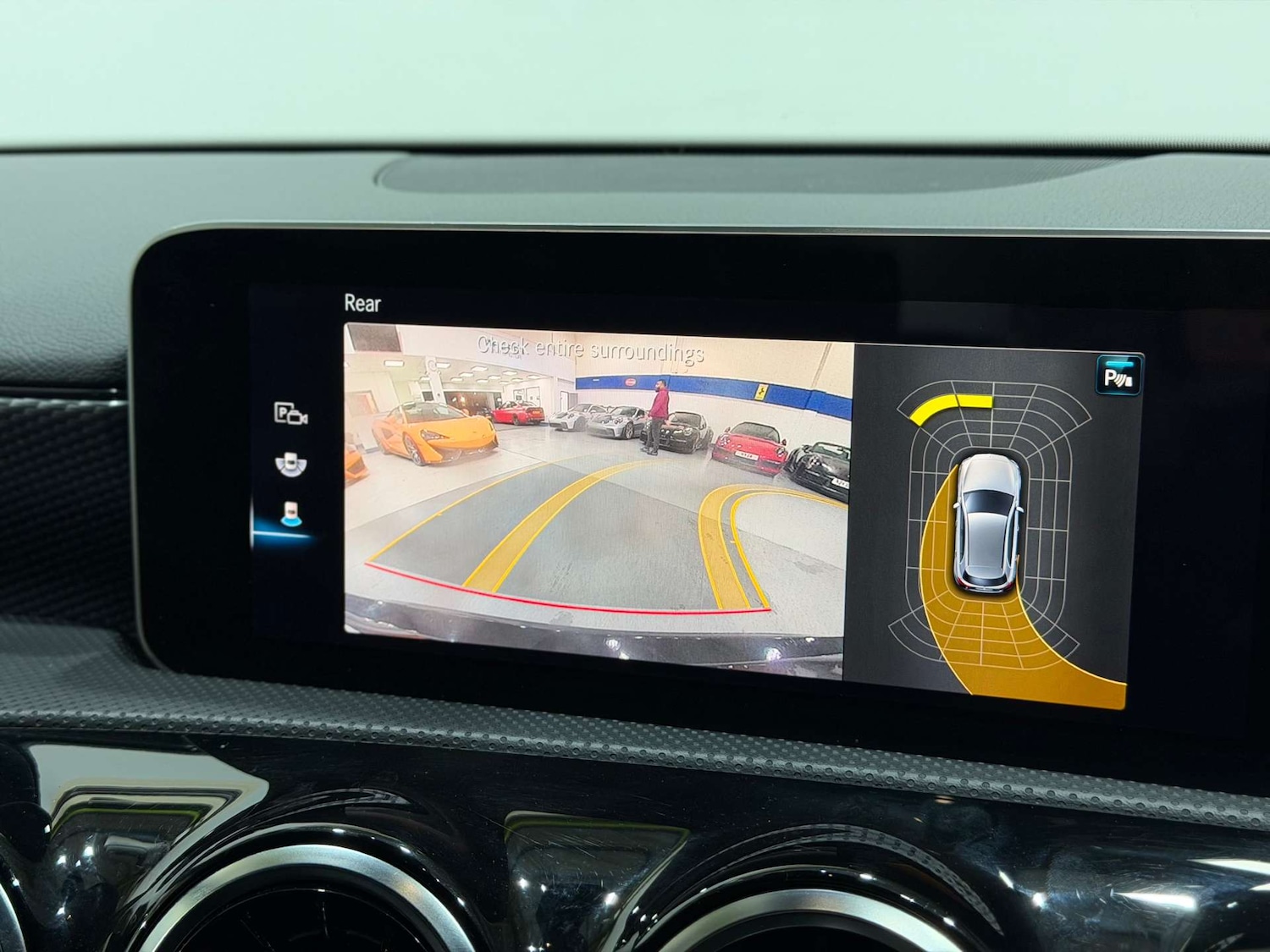 Used Mercedes-Benz A-Class 2018 for sale - 76735819: Photo 37