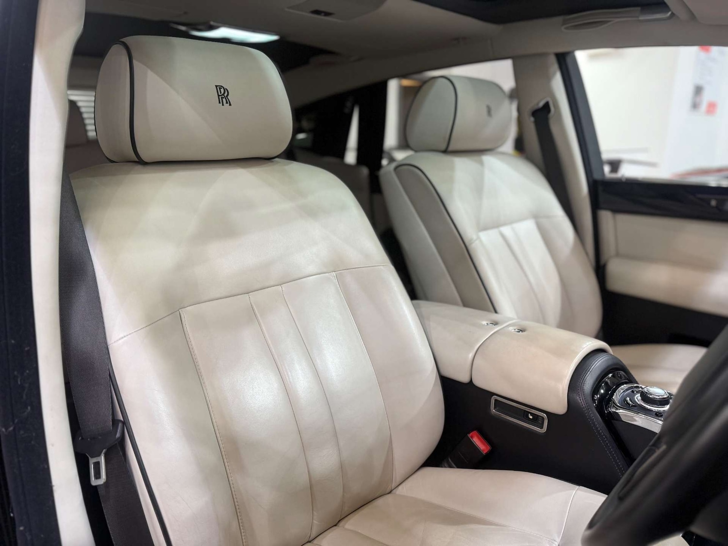 Used Rolls-Royce Phantom 2012 for sale - 76132443: Photo 6
