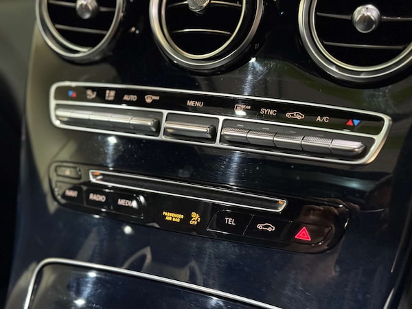 Used Mercedes-Benz GLC 2018 for sale - 76000354: Photo 60
