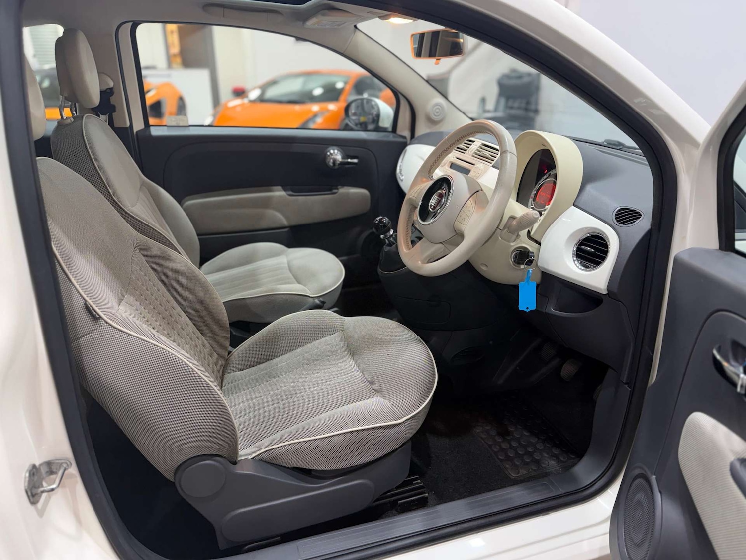 Used Fiat 500 2012 for sale - 76651384: Photo 2